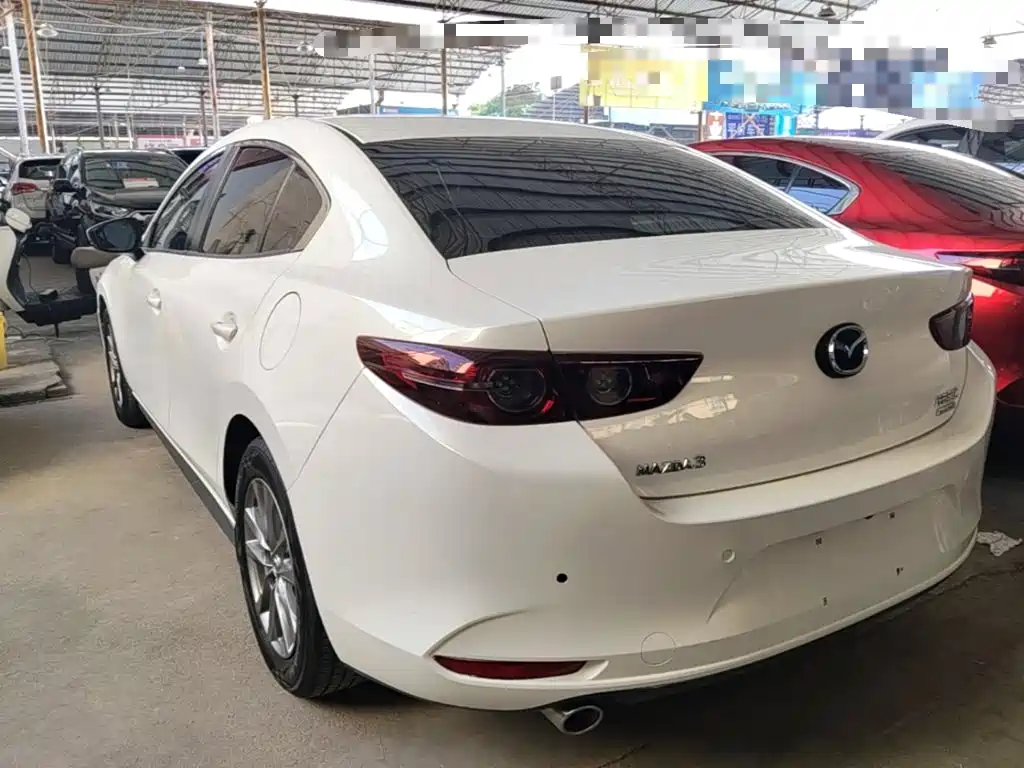 Mazda 3 Axela — миниатюра 5