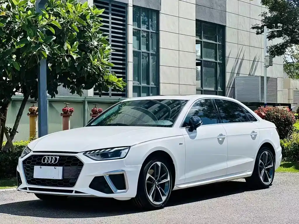Audi A4L 2024