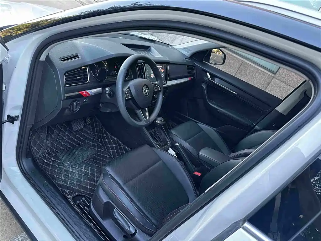 Skoda Kamiq — миниатюра 5