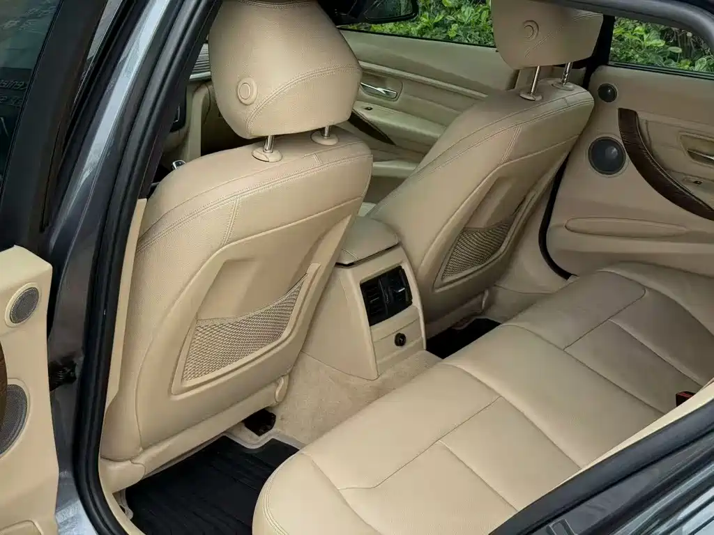 BMW 3 Series 3 2013 328i M Sport