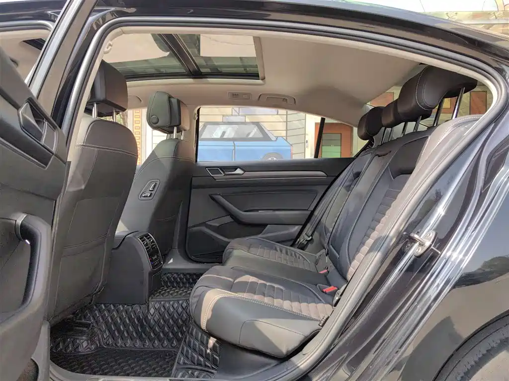 Volkswagen Magotan 2020 330TSI DSG Luxury