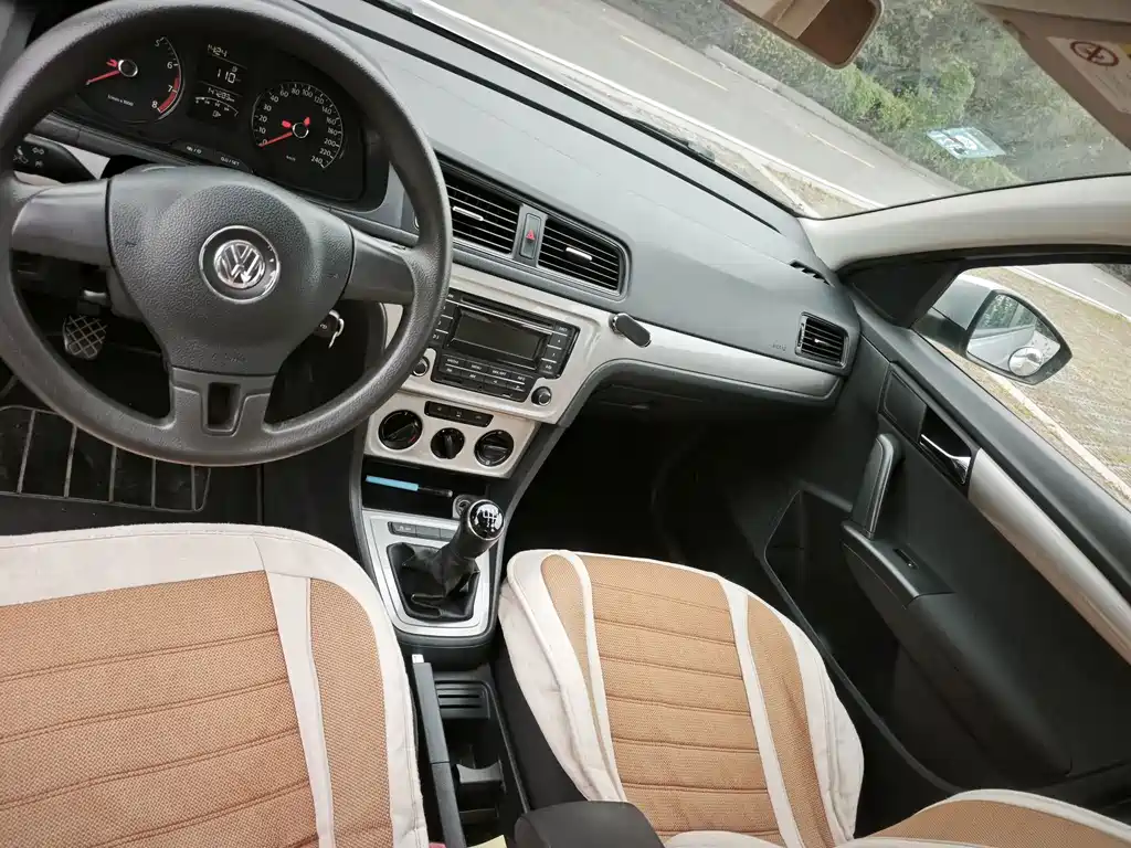 Volkswagen Lavida — миниатюра 9