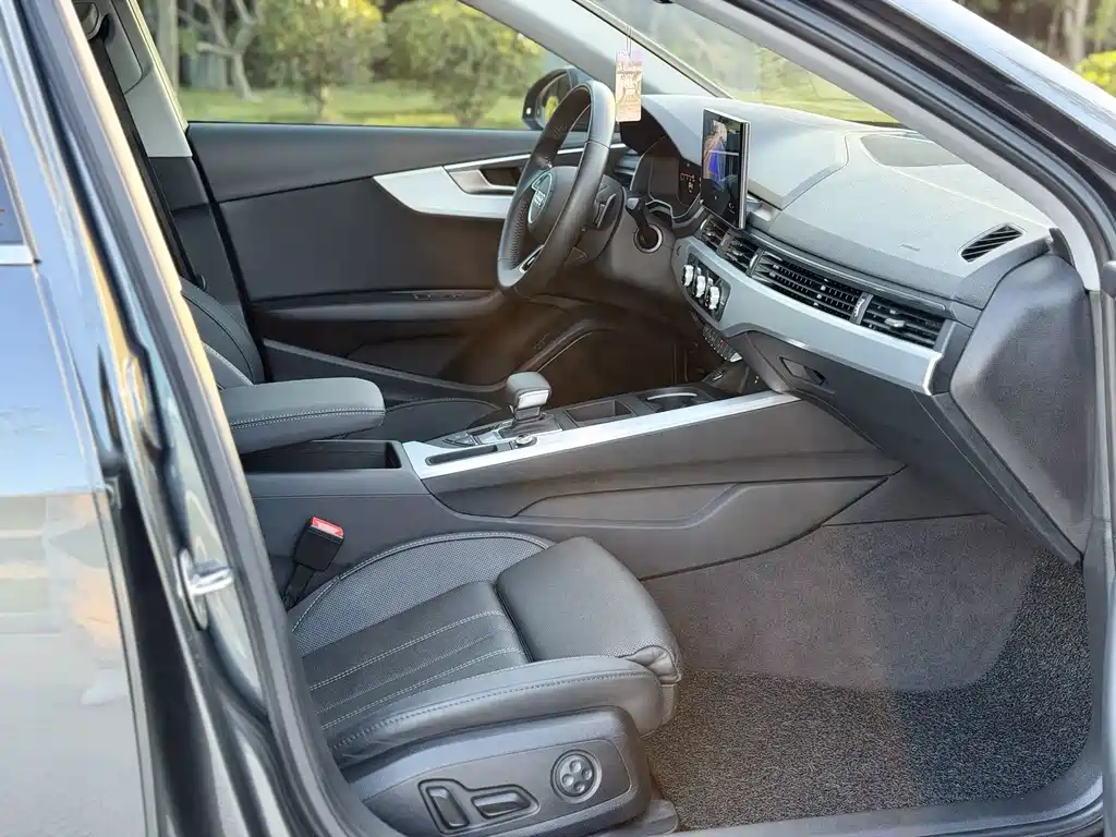Audi A4L — миниатюра 6