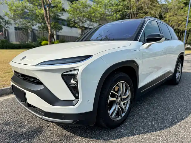 2021 Nio ES6