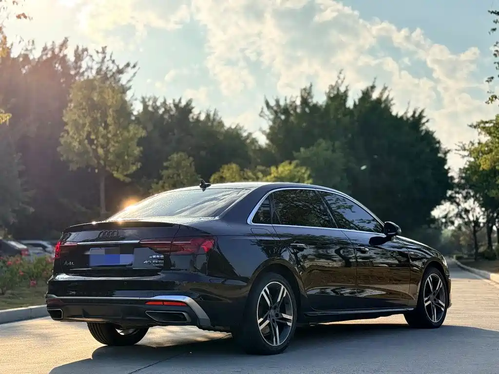 Audi A4L — миниатюра 3