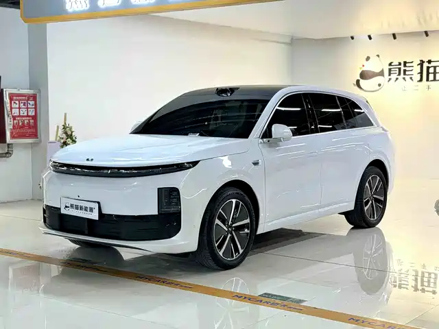 Li Auto IDEAL L6 2024