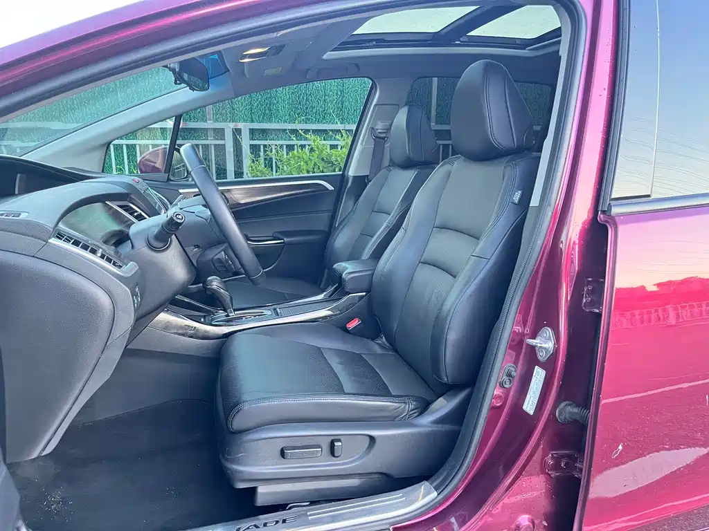 Honda Jade — фотографии объявления, Фото 11