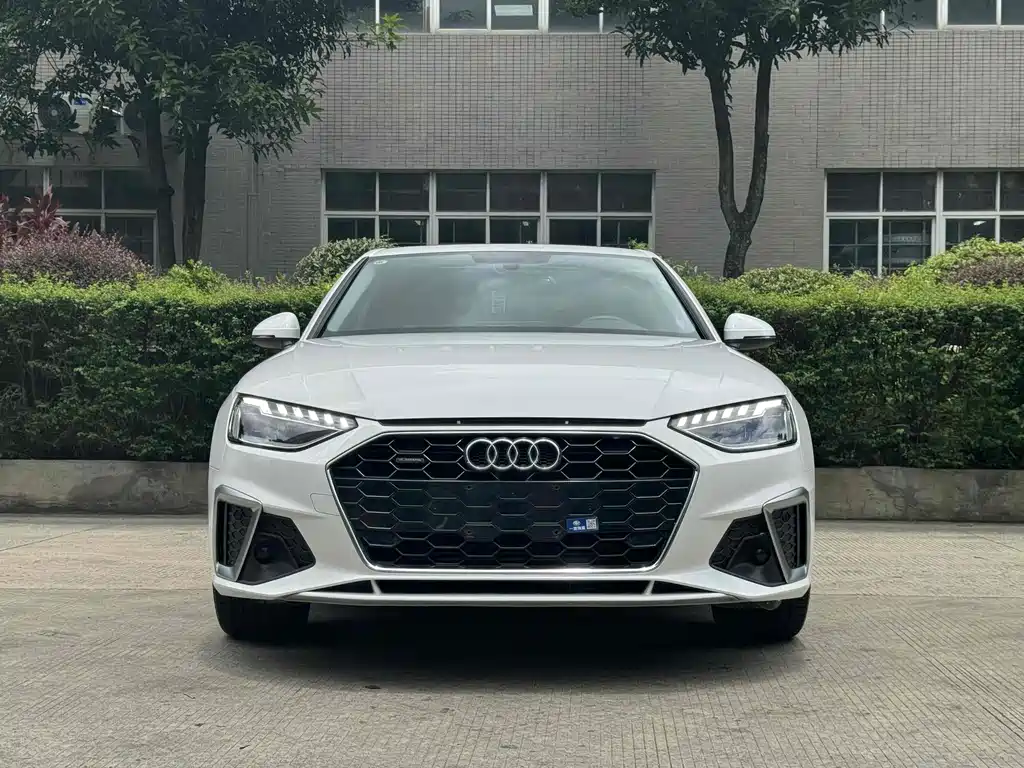 Audi A4L — миниатюра 2