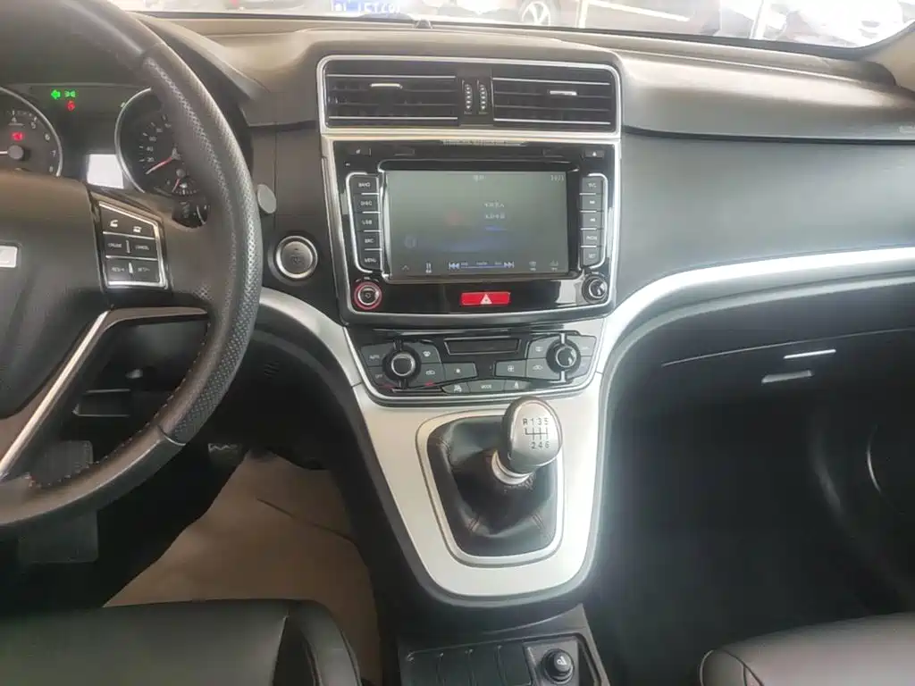 Haval M6 — миниатюра 13