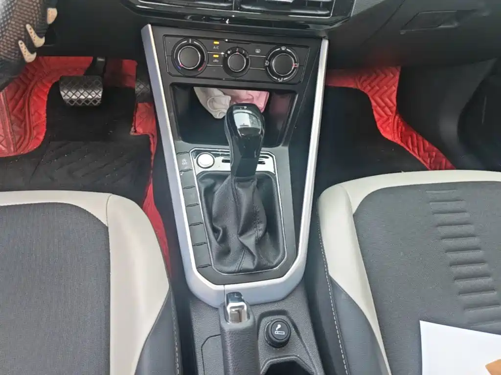 Volkswagen Polo — миниатюра 14