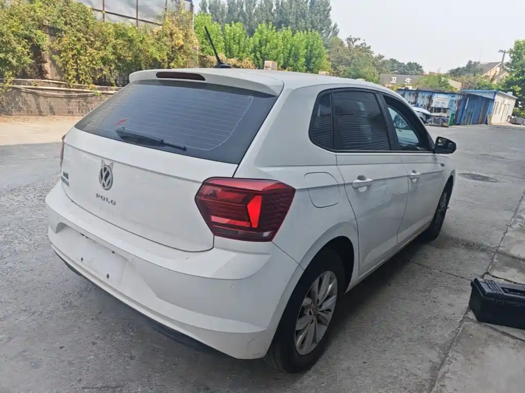 Volkswagen Polo — миниатюра 7