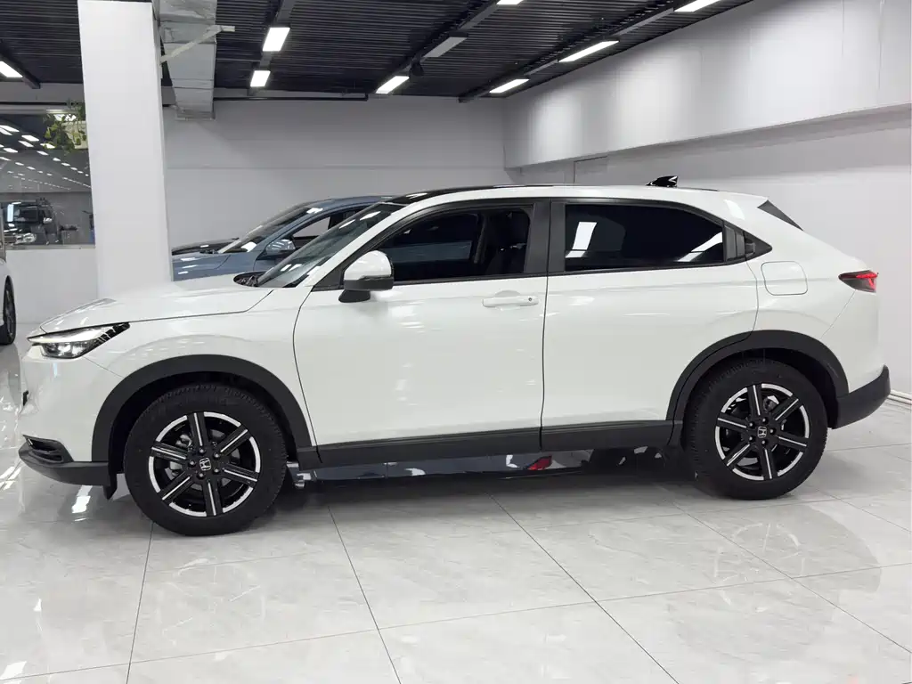 Honda Vezel 2023 1.5L CVT Elite