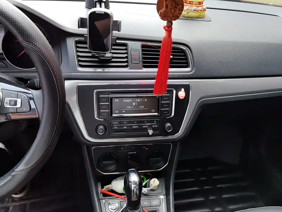Volkswagen Lavida — миниатюра 13