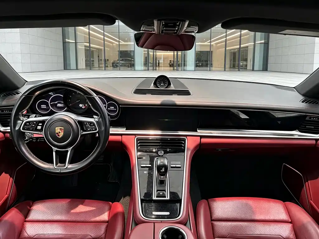 Porsche Panamera — миниатюра 5