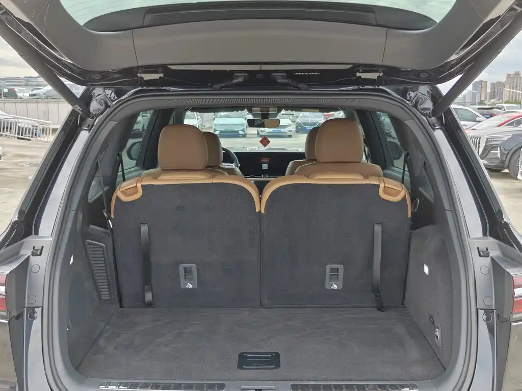 Li Auto Li ONE — миниатюра 15