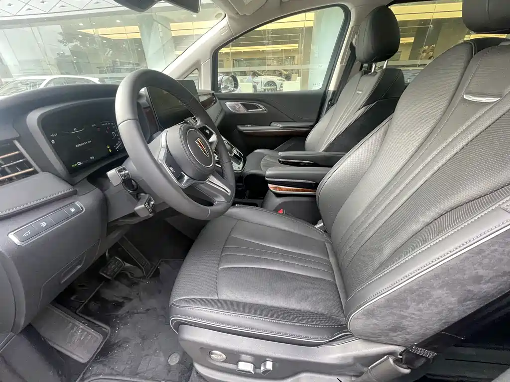 Hongqi Hongqi HQ9 PHEV — миниатюра 8