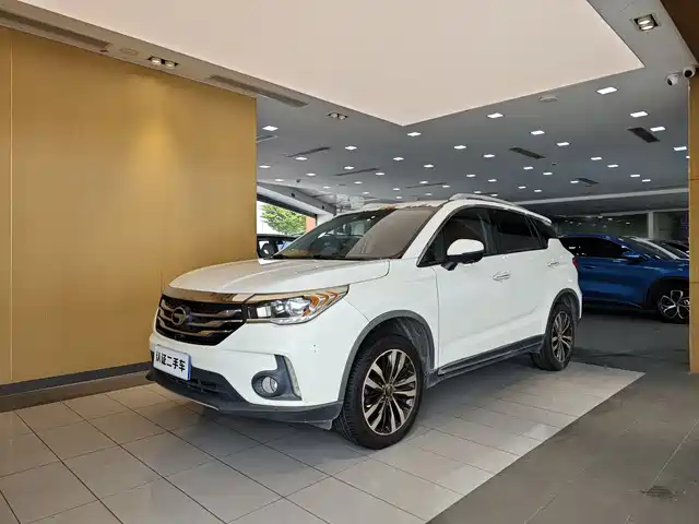GAC TRUMPCHI GS4 2017