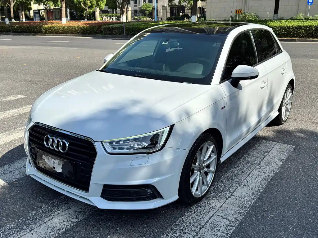 Audi A1 2016