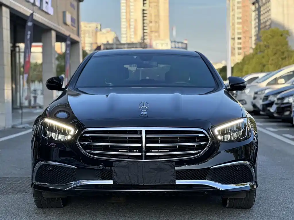 Mercedes-Benz E-Class 2021