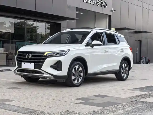 GAC TRUMPCHI GS4 2020