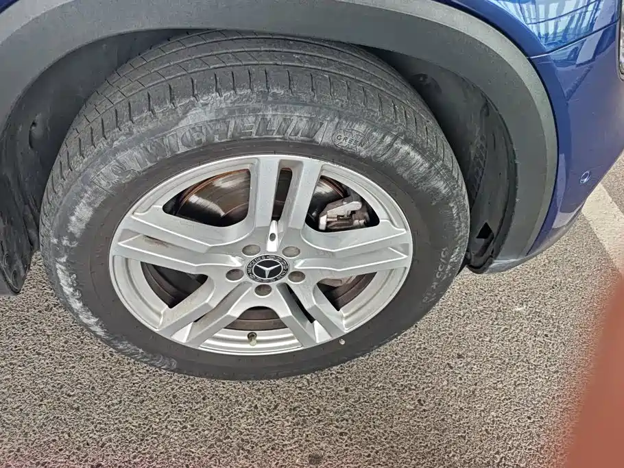 Mercedes-Benz GLB — миниатюра 6