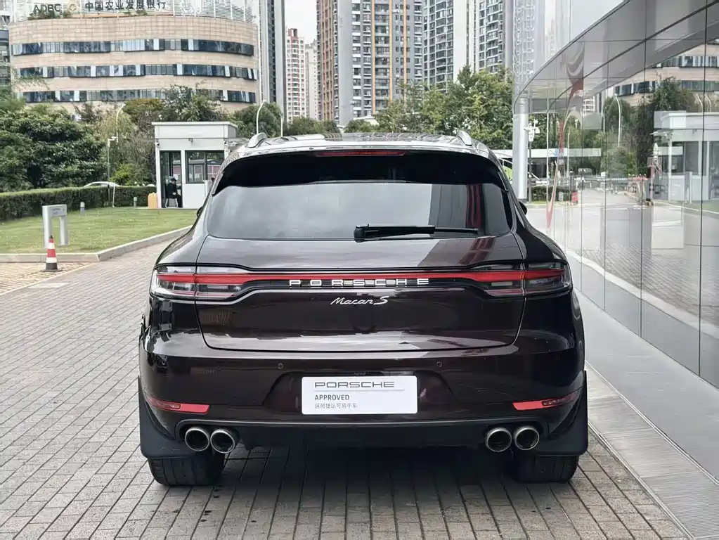 Porsche Macan — миниатюра 6