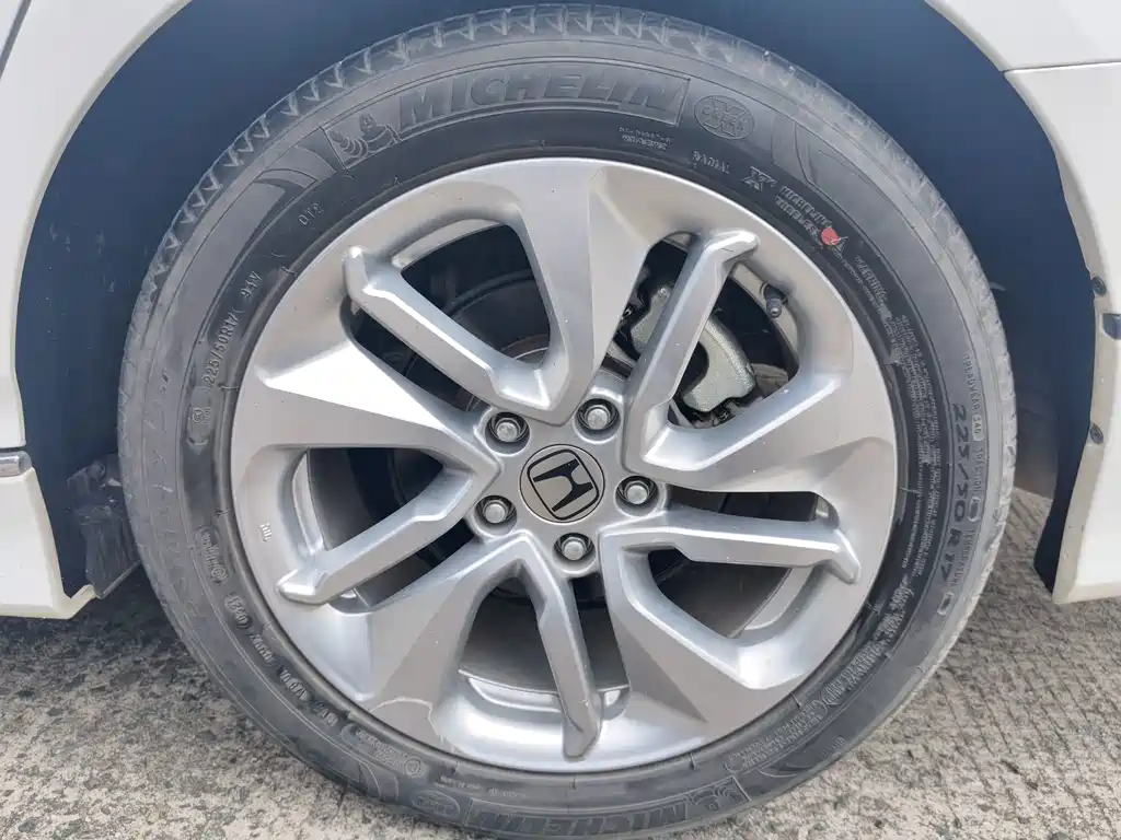 Honda Accord — миниатюра 19