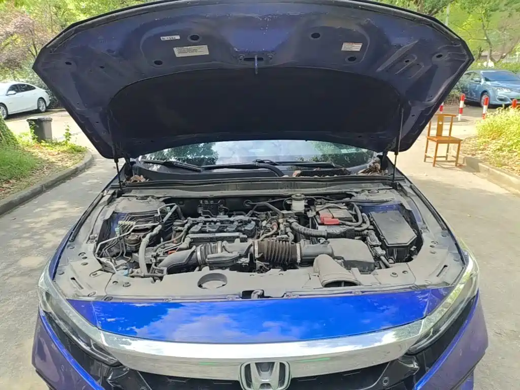 Honda Accord — миниатюра 20