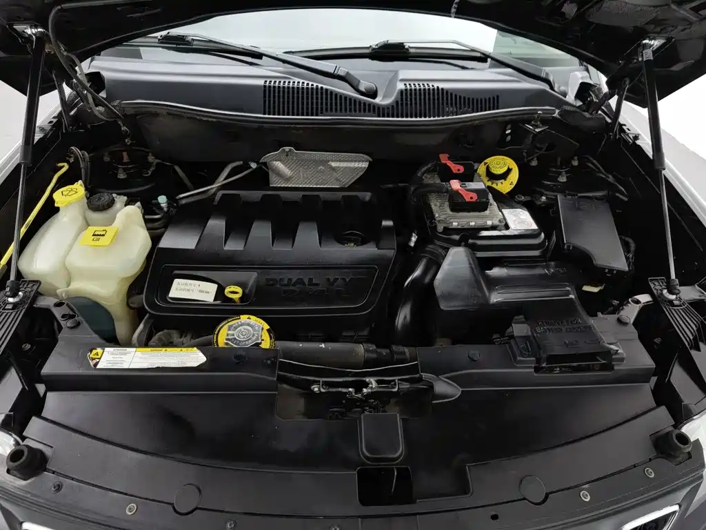 Jeep Compass (Import) — миниатюра 6