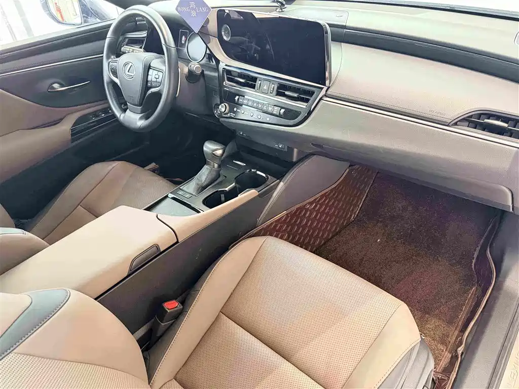 Lexus ES — миниатюра 24