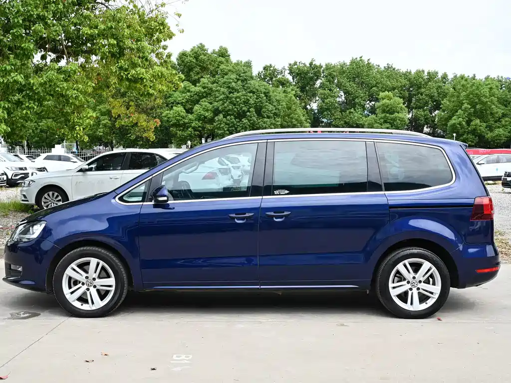 Volkswagen Sharan — миниатюра 2