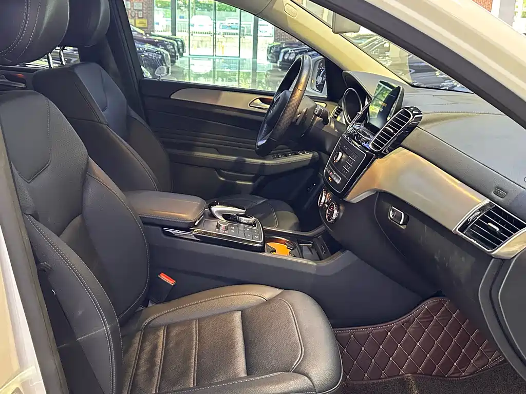 Mercedes-Benz GLE 2017 GLE 400 4MATIC SUV