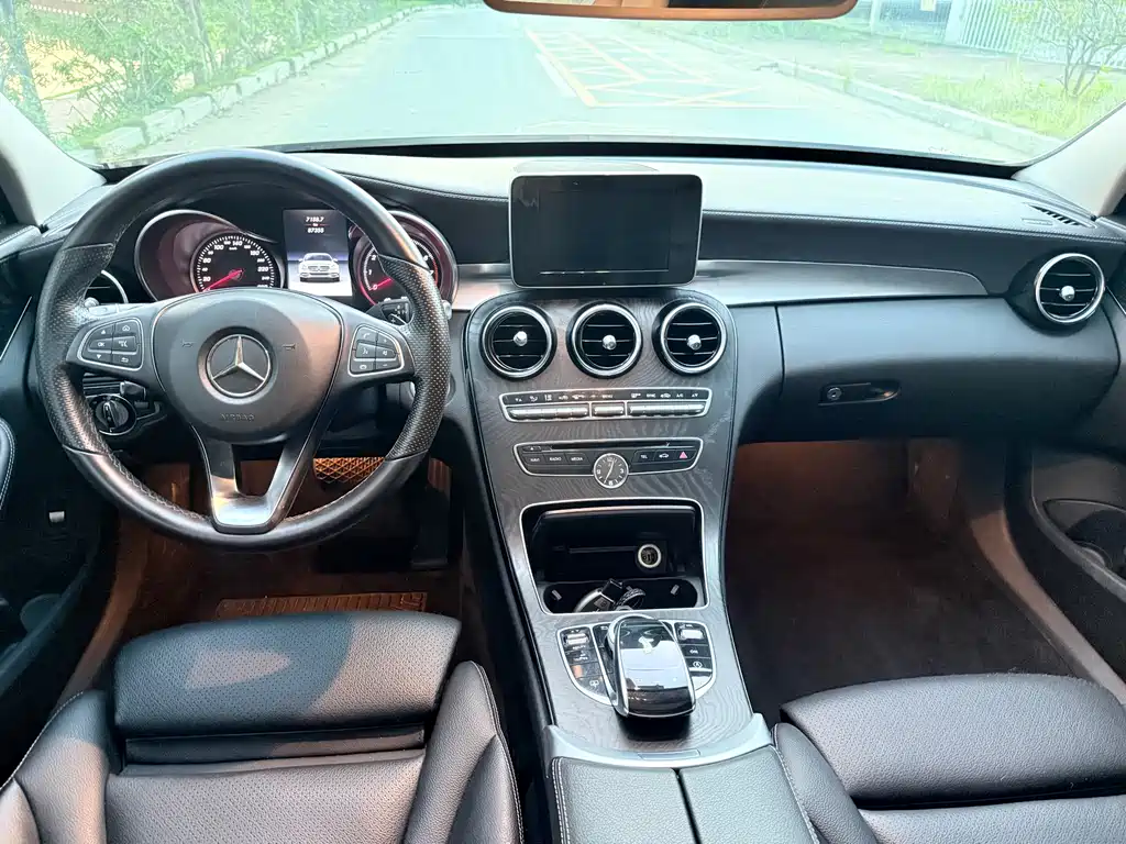 Mercedes-Benz C-Class C 2015 C 200 L Sport