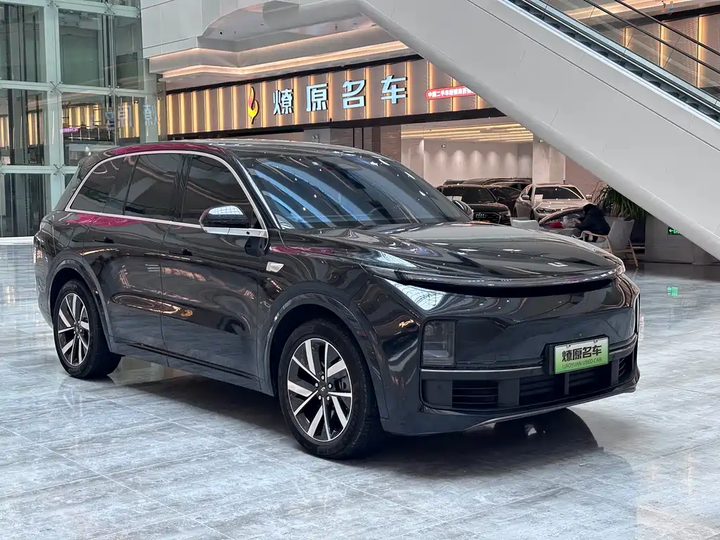 Li Auto IDEAL L8