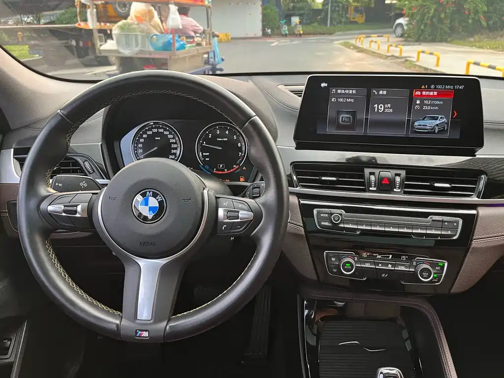 BMW X2 — миниатюра 14