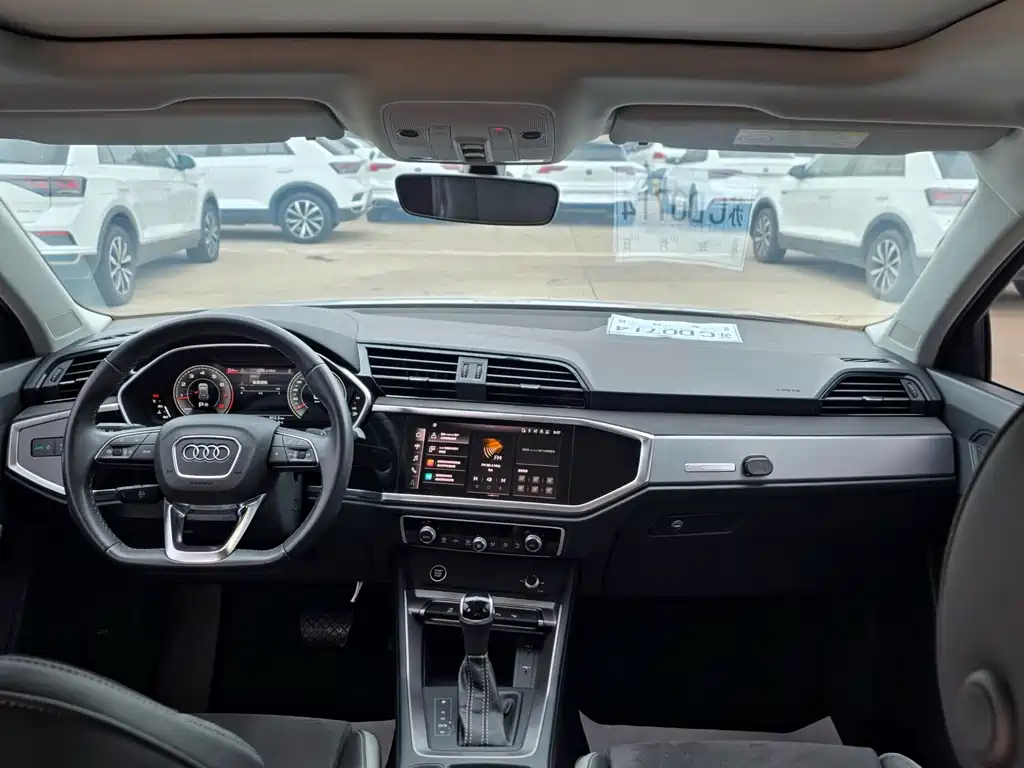 Audi Q3 — миниатюра 7