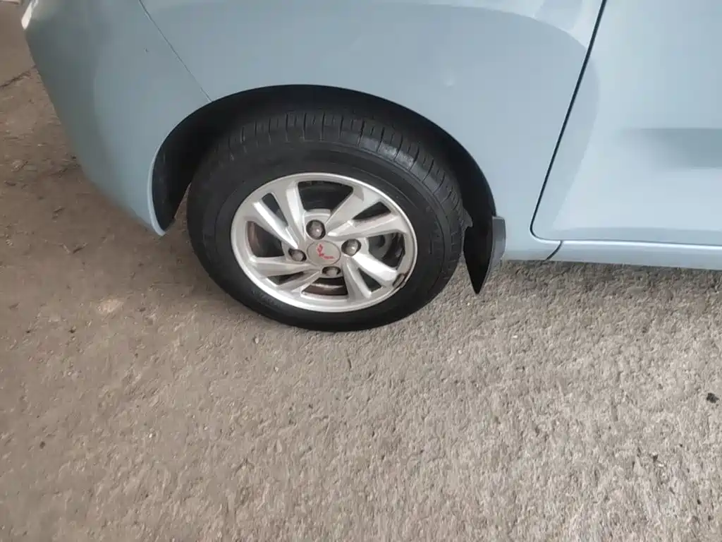 Wuling MINIEV — миниатюра 23