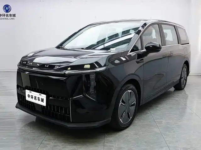 SAIC MAXUS EVERYONE 7 2025