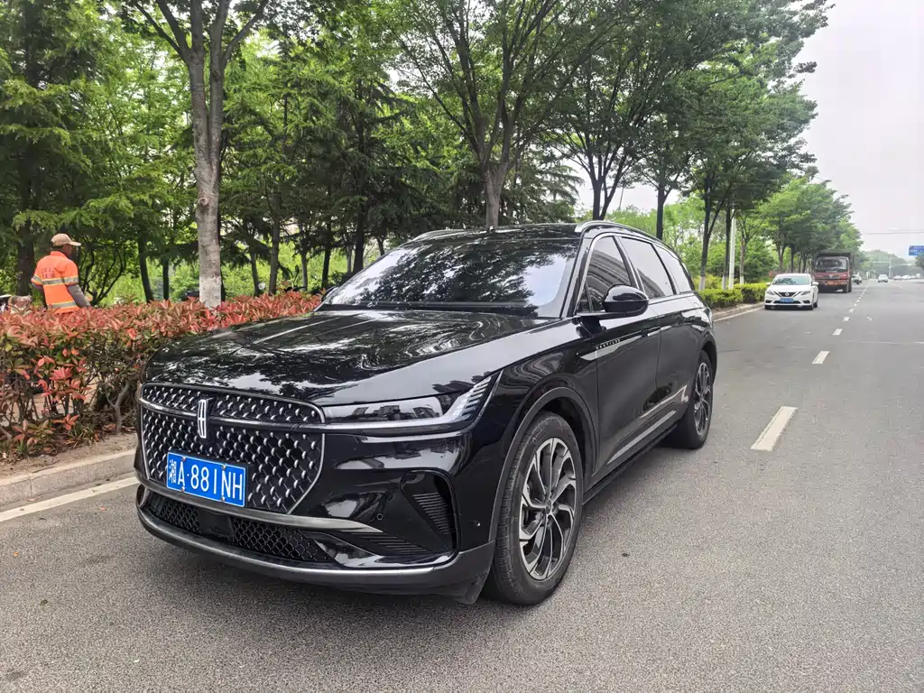 Lincoln Nautilus 2024