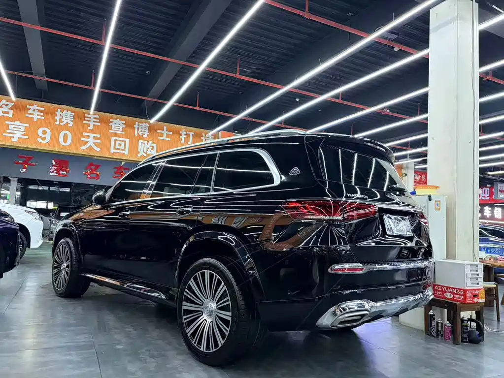 Mercedes-Benz GLS — миниатюра 18