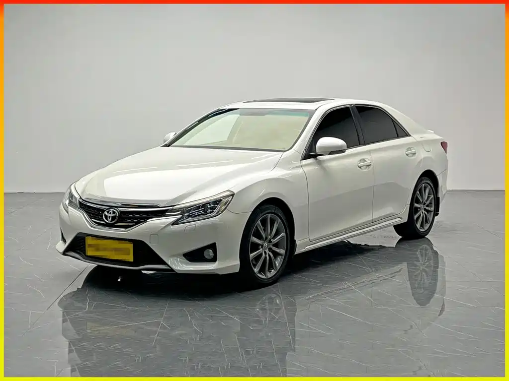 Toyota Reiz