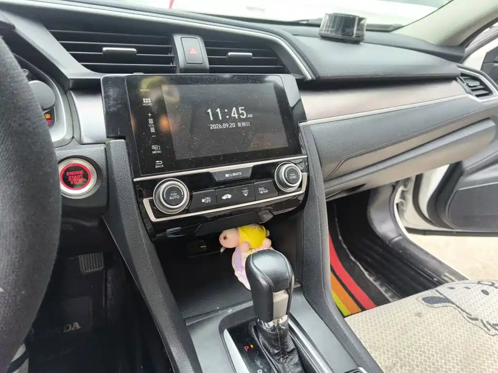 Honda Civic — миниатюра 9