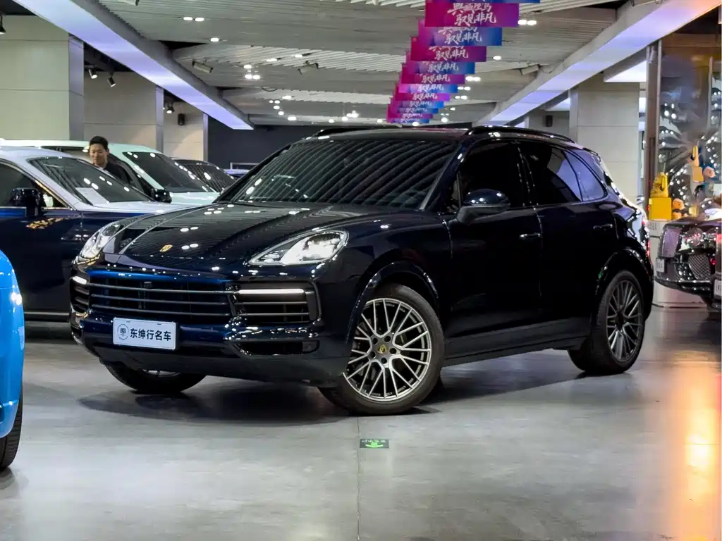 Porsche Cayenne 2023