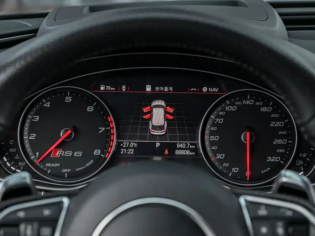 Audi RS 6 2016 RS 6 4.0T Avant