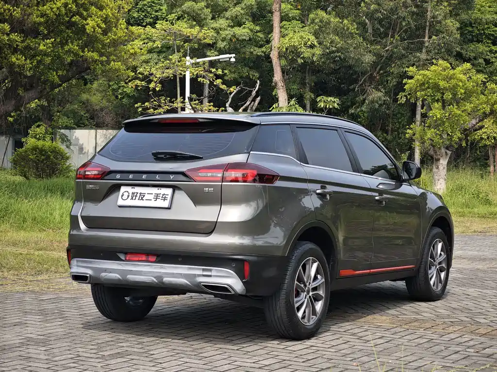 Geely Boyue — миниатюра 5
