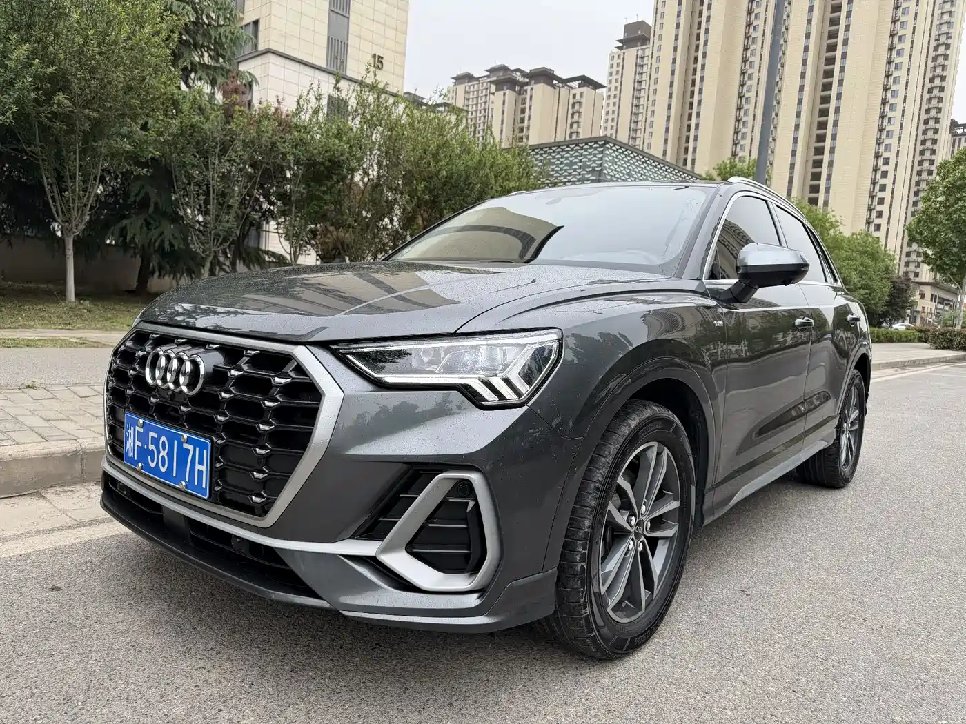 奥迪Q3 2022款 35 TFSI 时尚动感型 2022
