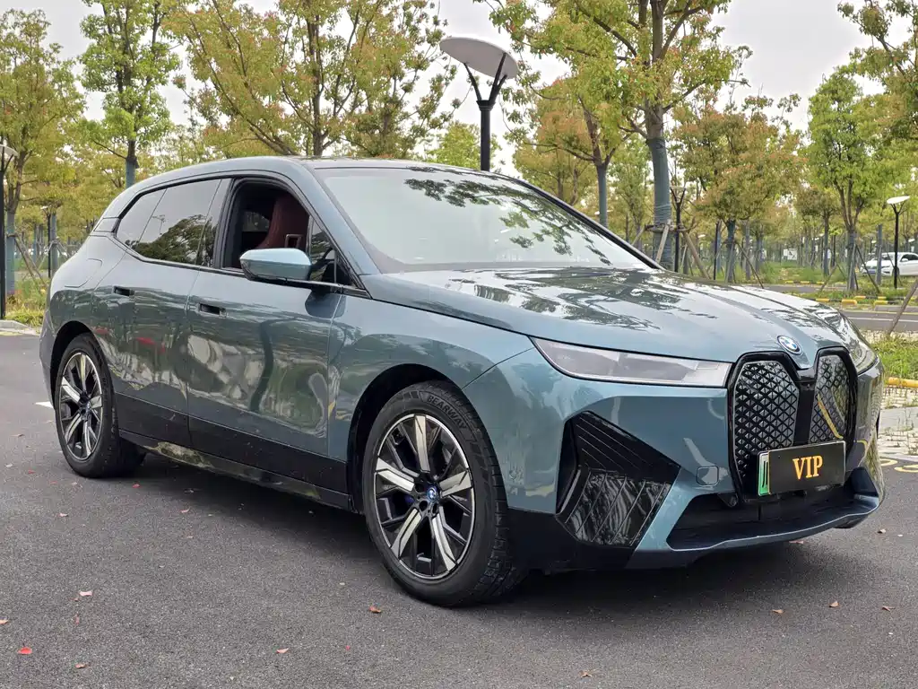 BMW iX 2022 xDrive50