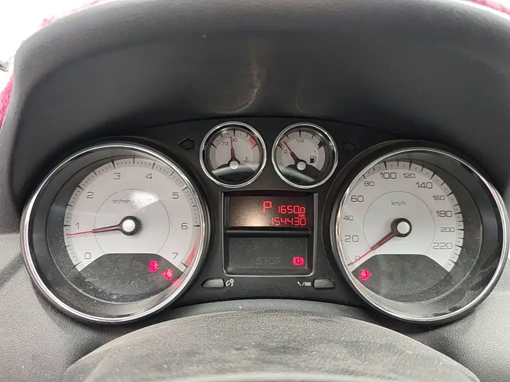 Peugeot 308 — миниатюра 12