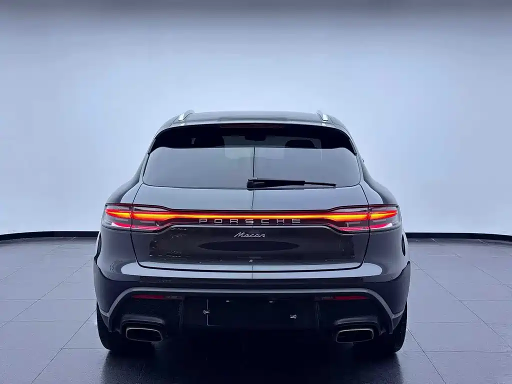 Porsche Macan — миниатюра 8