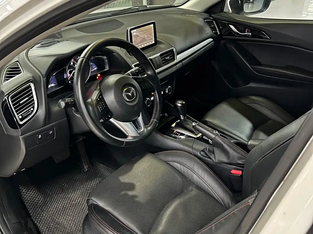 Mazda 3 Axela — миниатюра 5